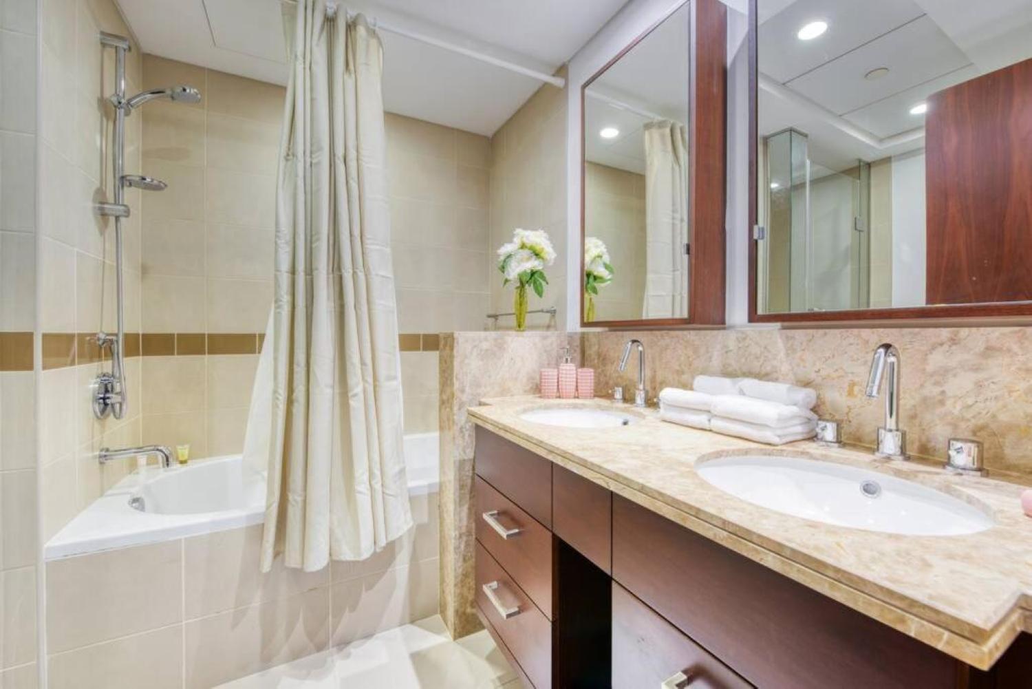 Bellavista - Magnificent - 3br - 29 Boulevard - Partial Burj Khalifa & Fountain Views